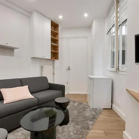 Appartamento Urban Flat 165 - Lovely Near Champs Elysees Parigi